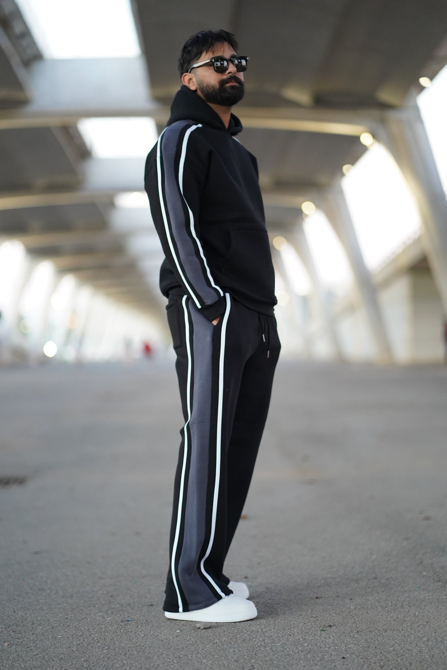ENSEMBLE STRIPE MOTION HOODIE & JOGGER VERON