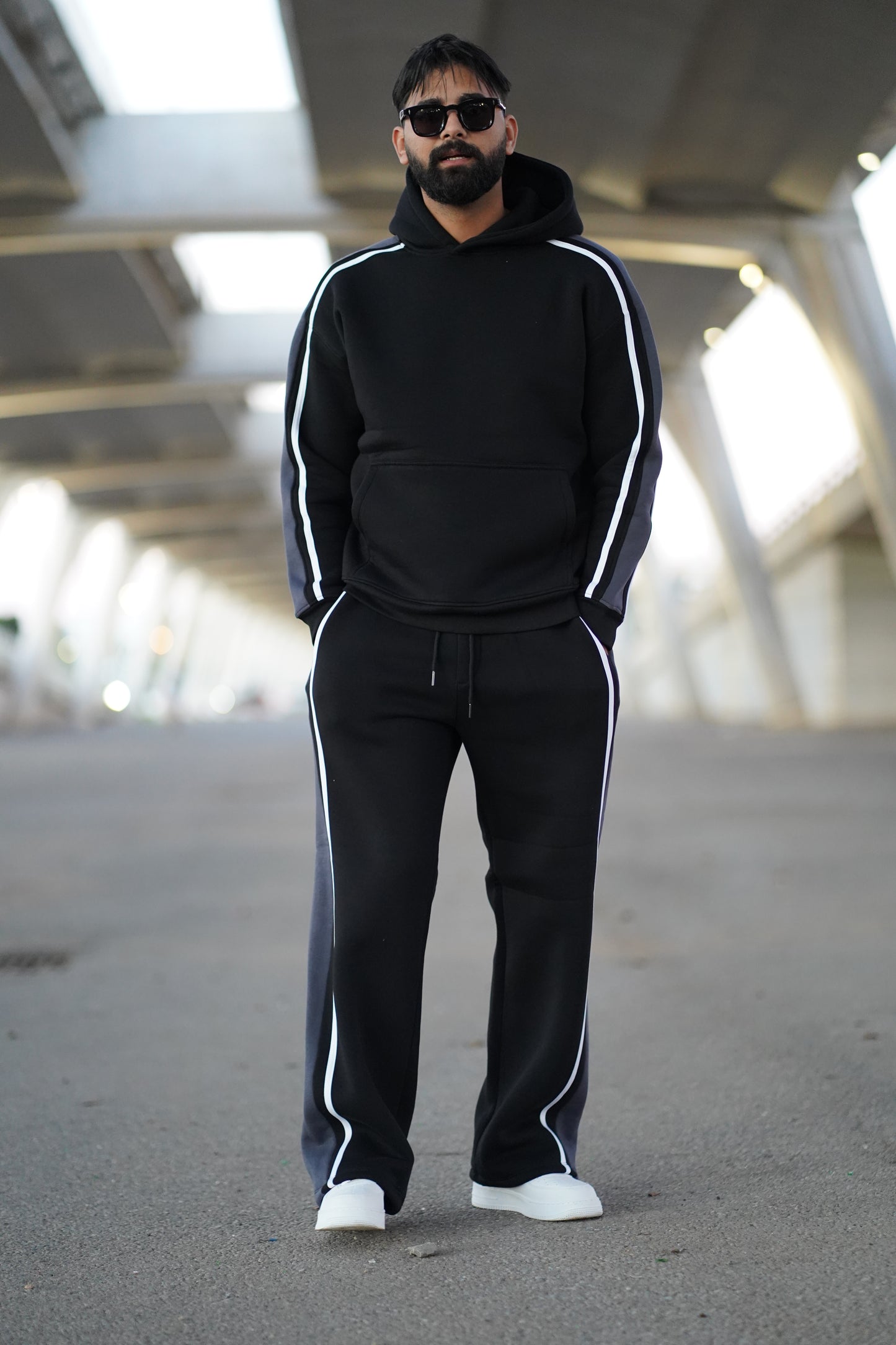 ENSEMBLE STRIPE MOTION HOODIE & JOGGER VERON