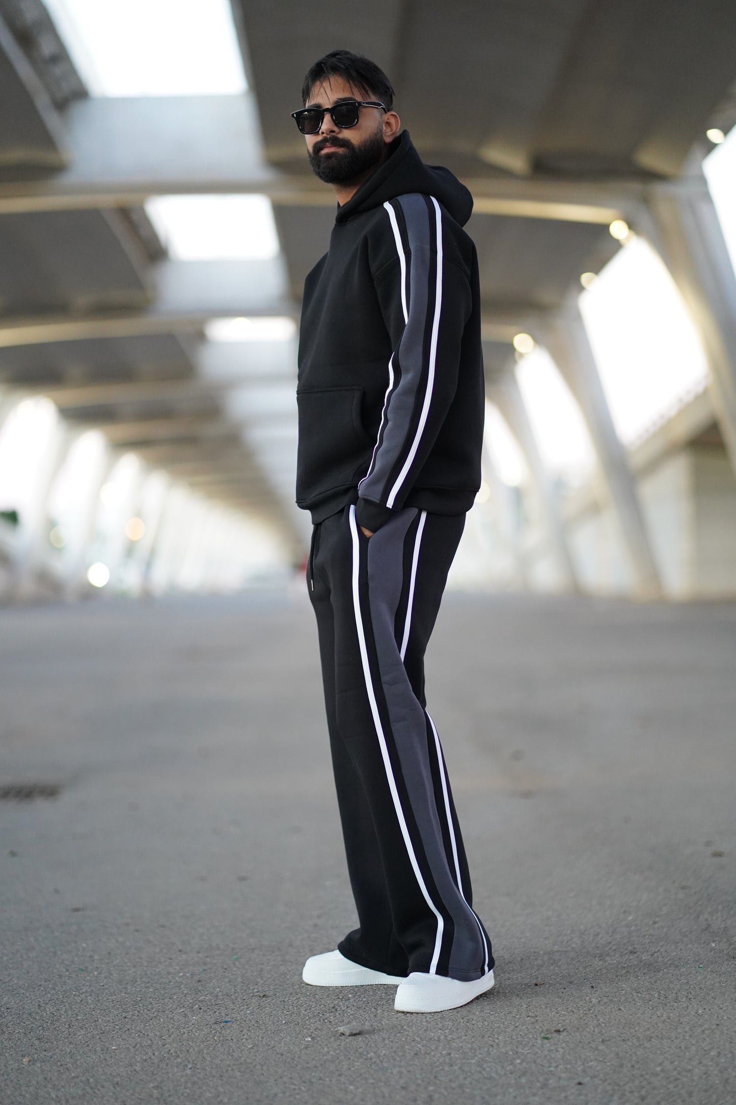 ENSEMBLE STRIPE MOTION HOODIE & JOGGER VERON